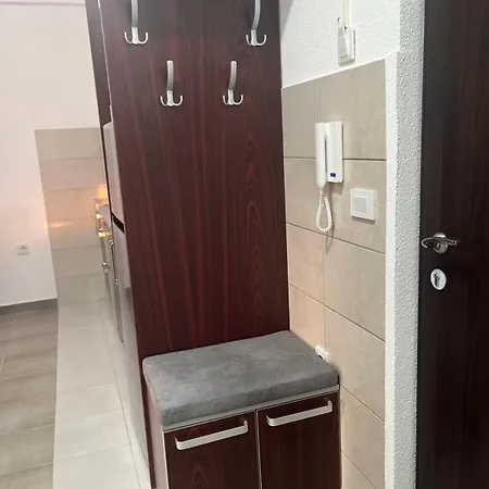 Il Paradiso Potok Akva Park ג'אגודינה