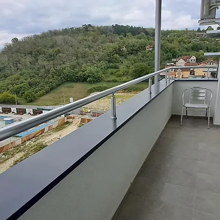 Il Paradiso Potok Akva Park *